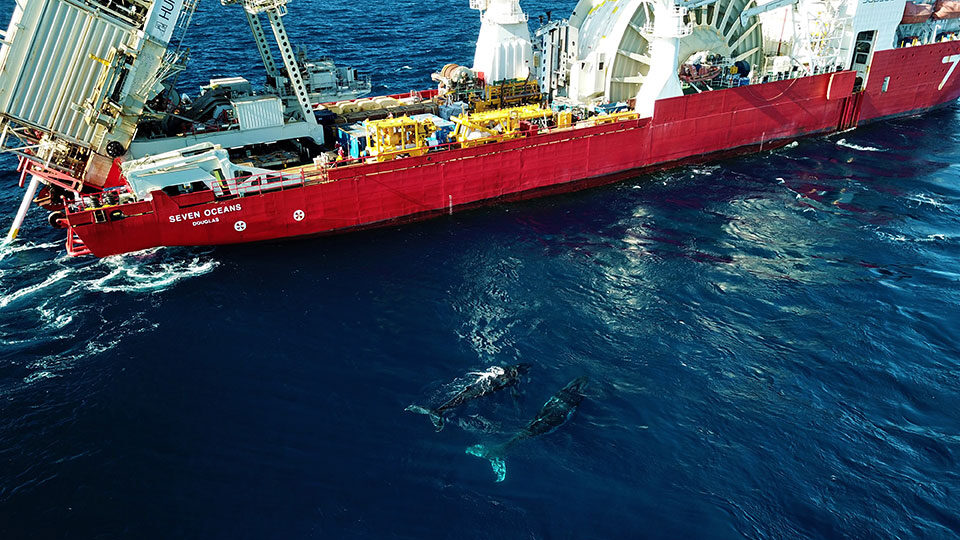 Seven Oceans pipelay vessel during offshore operations